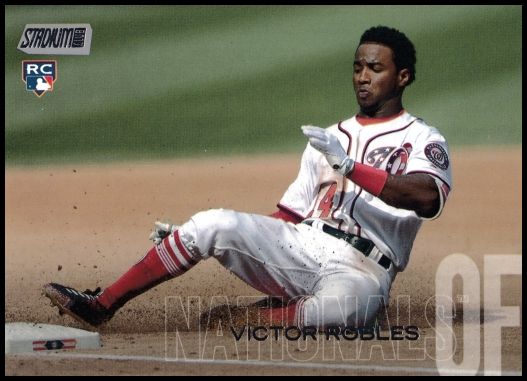 37 Victor Robles